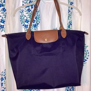 Longchamp Large Le Pliage Shoulder Tote in Bilberry